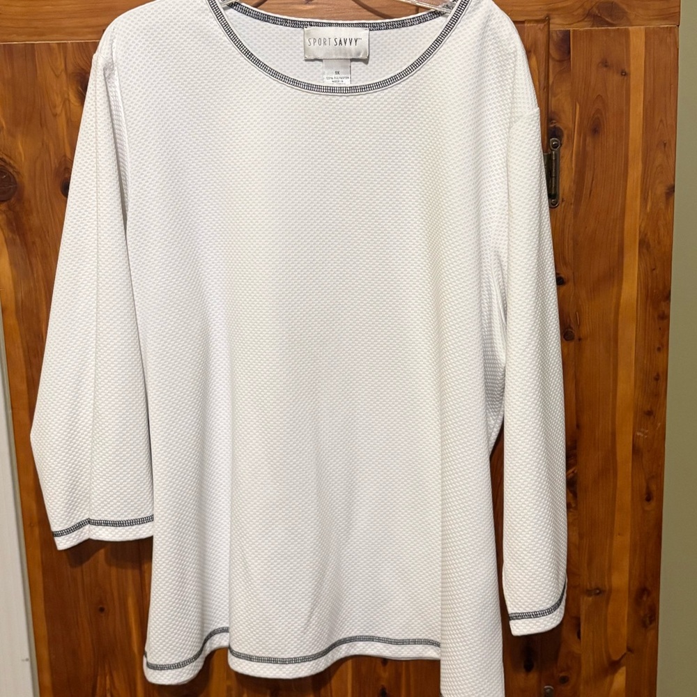 Sport Savvy 3/4 Sleeve Shirt